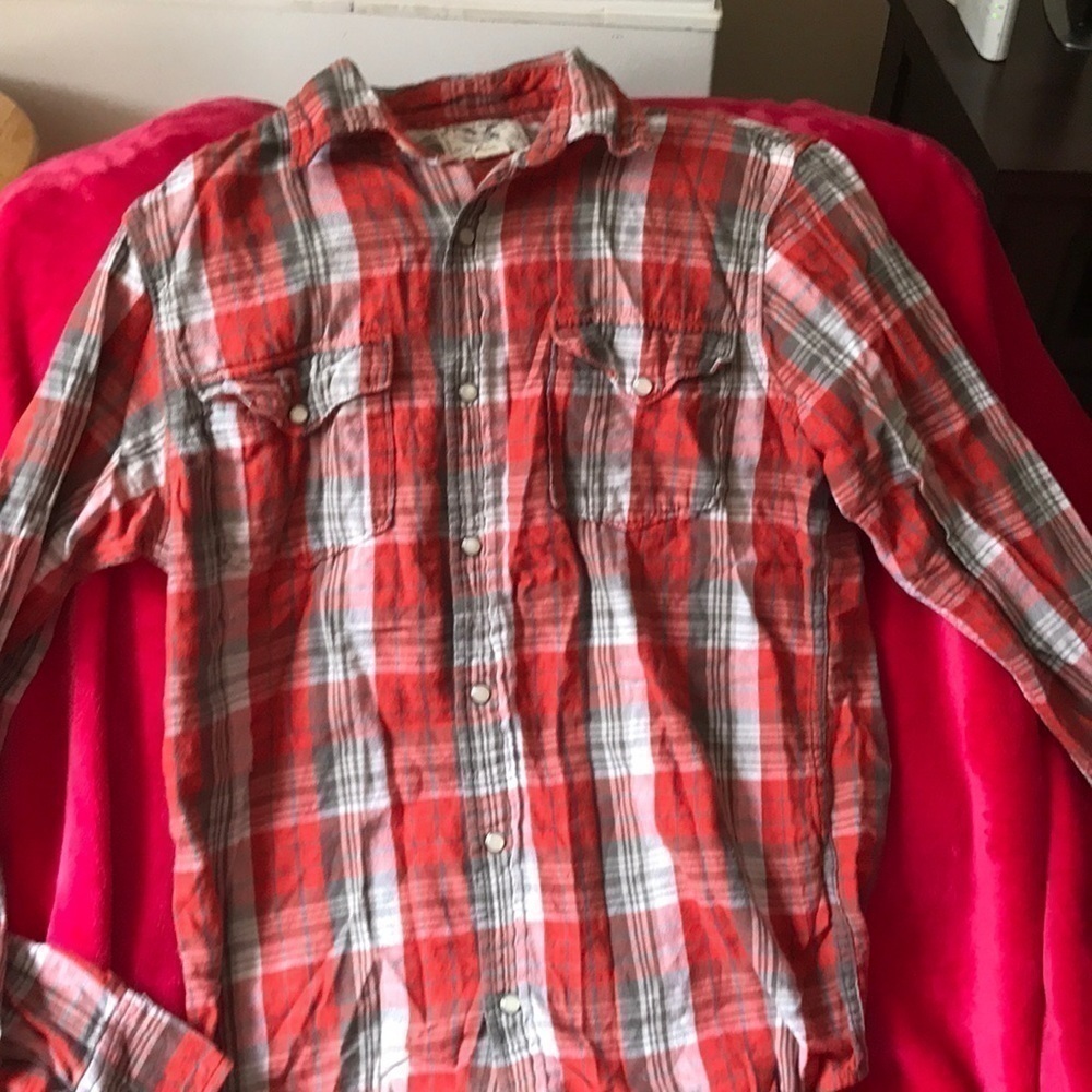 AMERICAN living button shirt